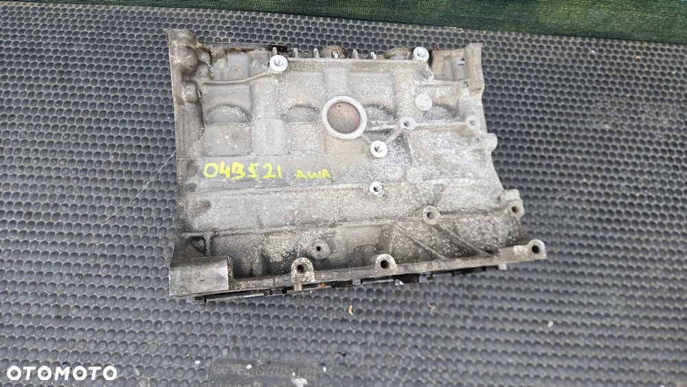 Blok 06D103023 BBBBB Dół Silnik Cylindry Panewki Mocowanie Wału 2.0 FSI AWA Audi A4 B6 B7 VW - 27