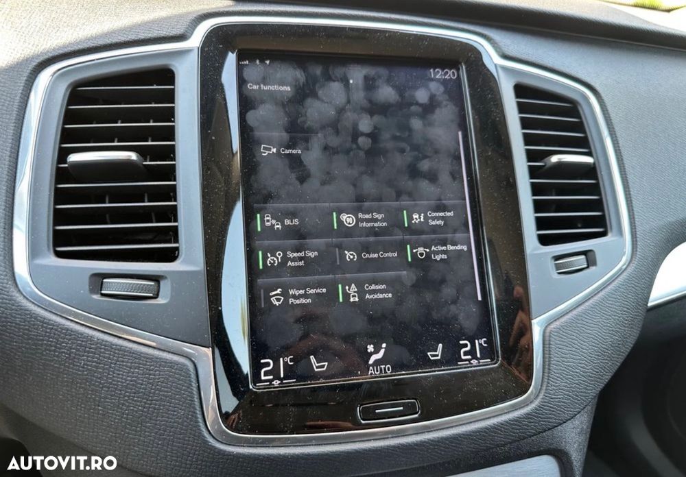 Volvo XC 90 D5 AWD Momentum - 17