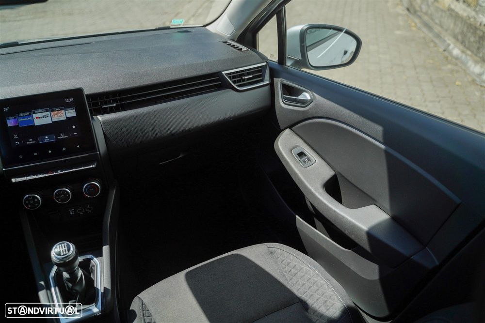 Renault Clio 1.0 TCe Limited Bi-Fuel - 22