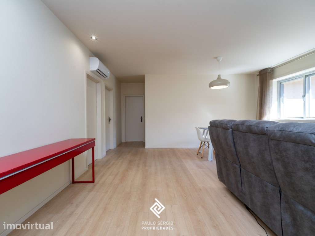 Apartamento T3 Renovado com Lugar de Garagem em Gulpilhares (France... - Grande imagem: 4/17
