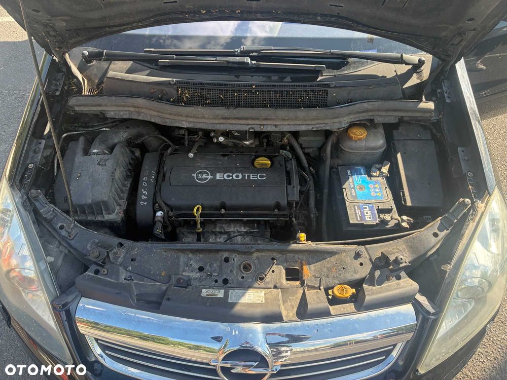 Opel Zafira - 8