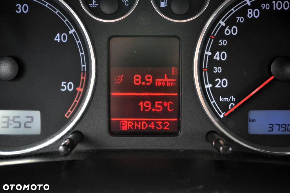 Volkswagen Passat Variant 1.9 TDI Comfortline Tiptr - 39