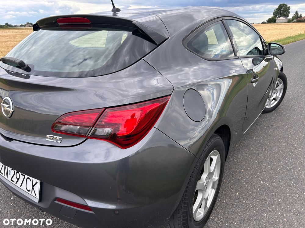 Opel Astra - 18
