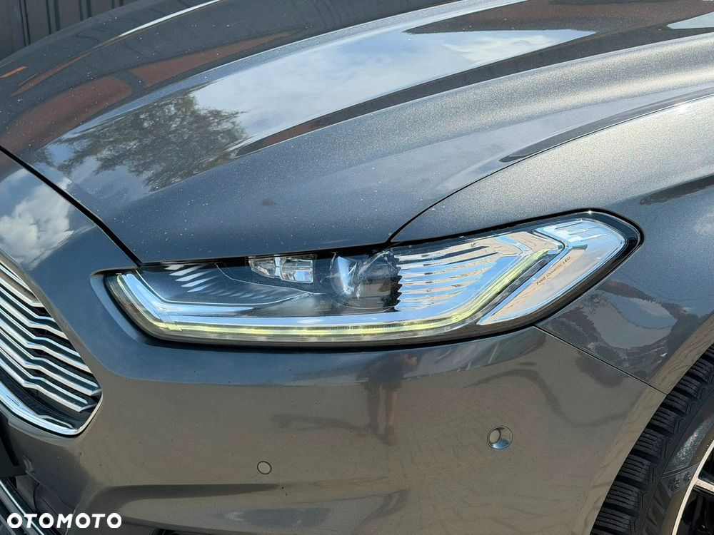Ford Mondeo 2.0 TDCi Titanium PowerShift - 4