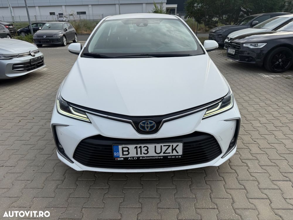 Toyota Corolla 1.8 HSD Business - 13