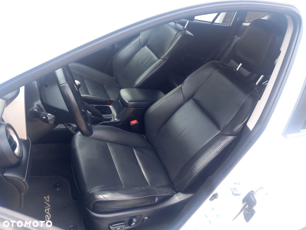 Toyota RAV4 - 36