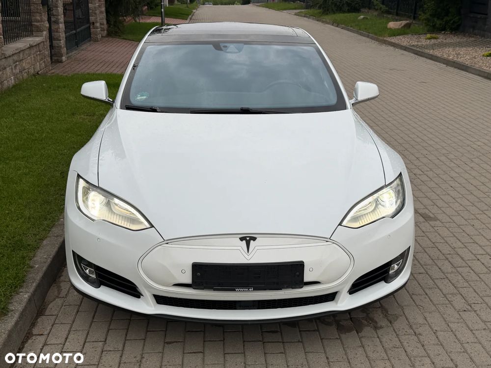 Tesla Model S 70D Allradantrieb - 22
