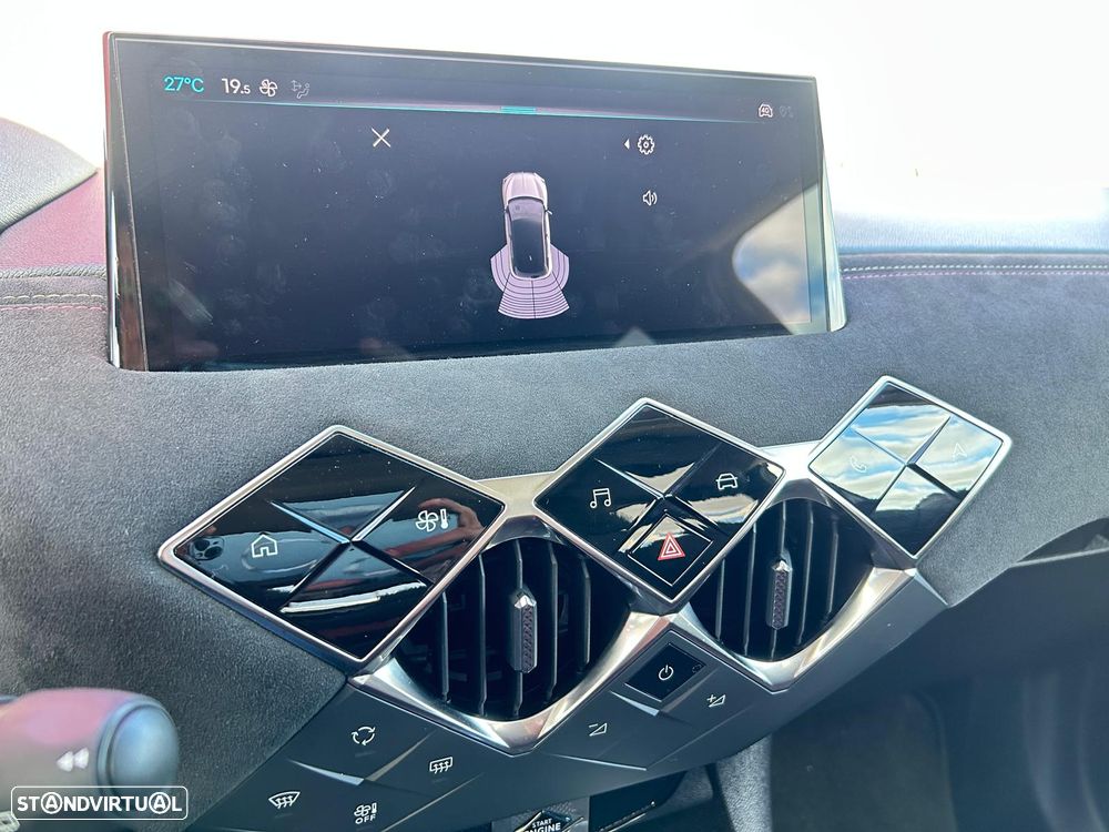 DS DS3 1.2 PureTech Performance Line EAT8 - 17