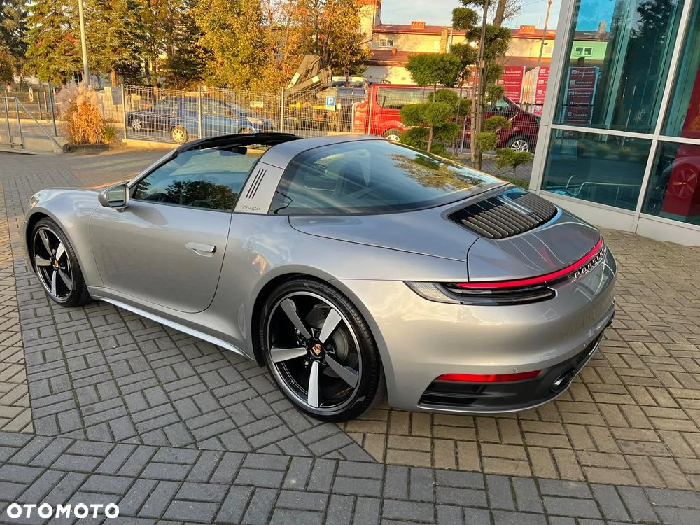 Porsche 911 - 4
