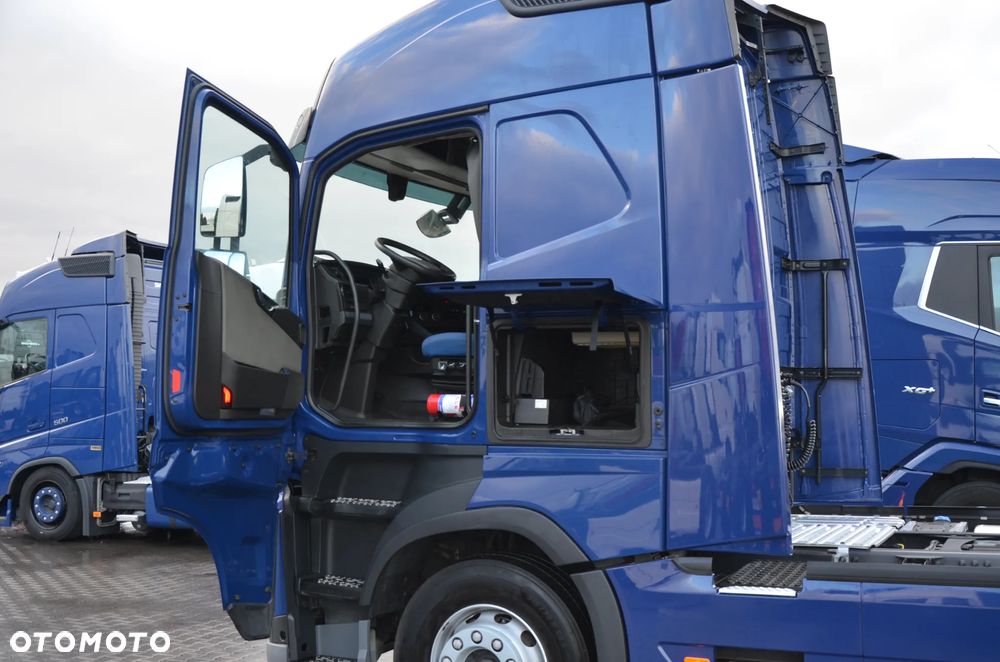 Volvo FH 5 / NEW / I-SAVE / KLIMA P. / LED / NAVI / KAMERA / 9548 - 8
