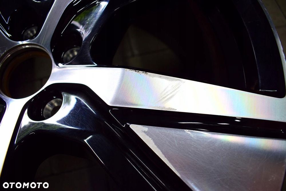 VOLVO 19 XC40 II Nowy Model Oryginał - 4