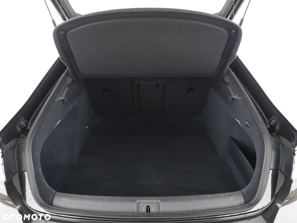 Volkswagen Arteon - 22