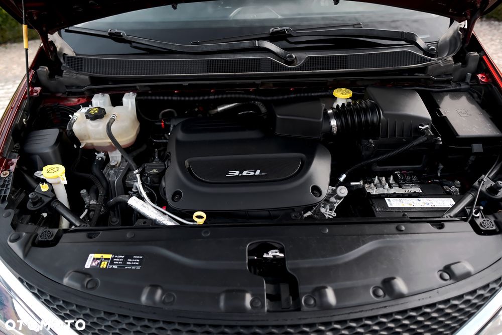 Chrysler Pacifica - 29