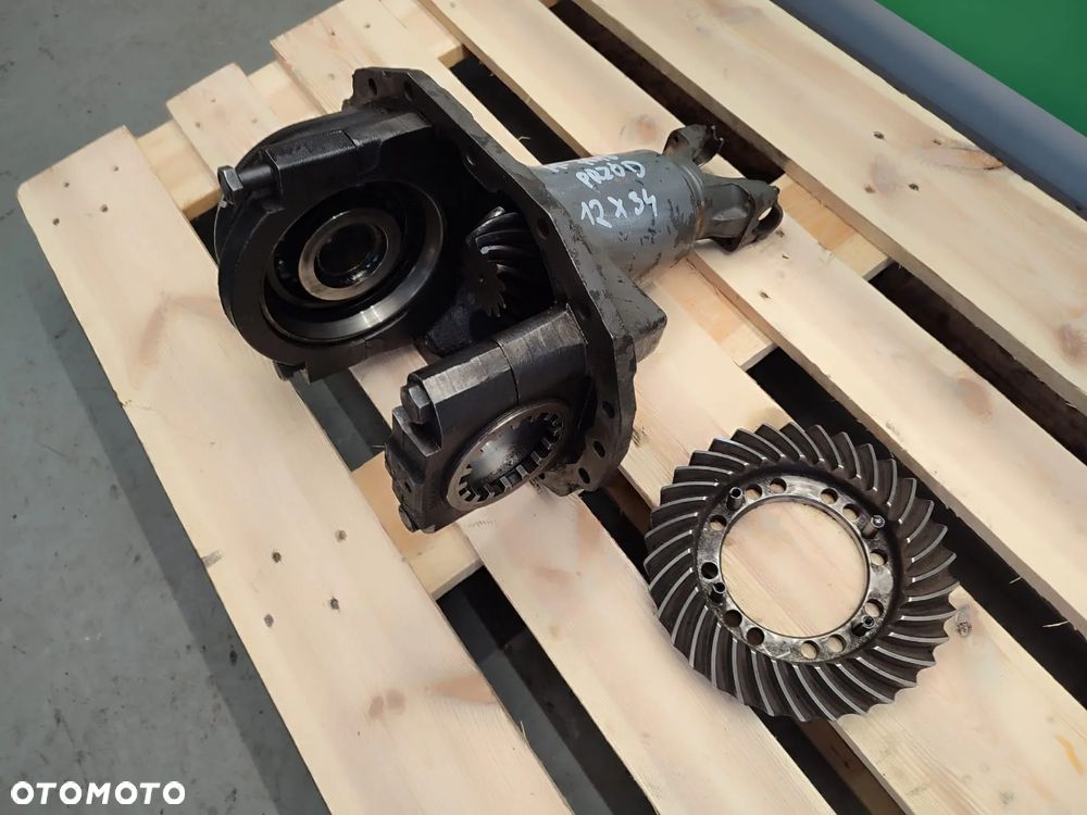 Dyferencjał Massey Ferguson Dana 4348687M93 - 3