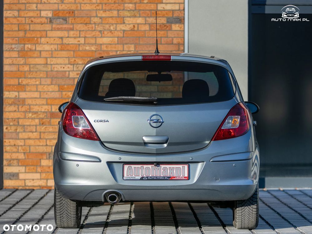 Opel Corsa 1.4 16V Satellite - 8