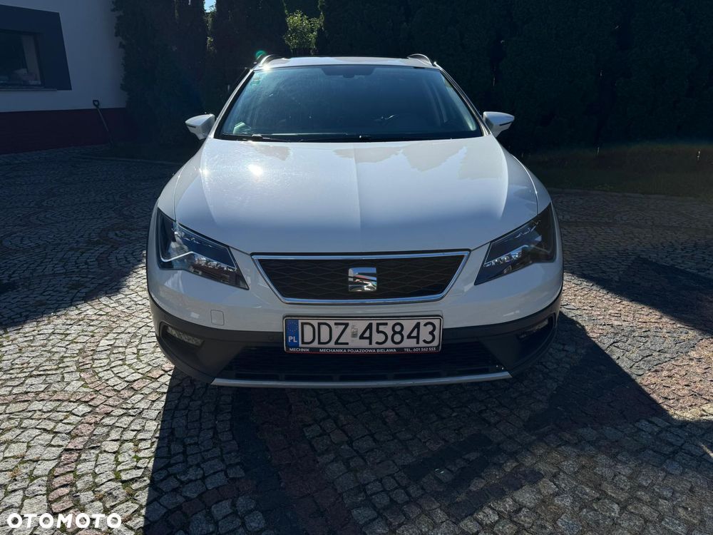 Seat Leon 1.8 TSI Start&Stop DSG XCELLENCE - 3