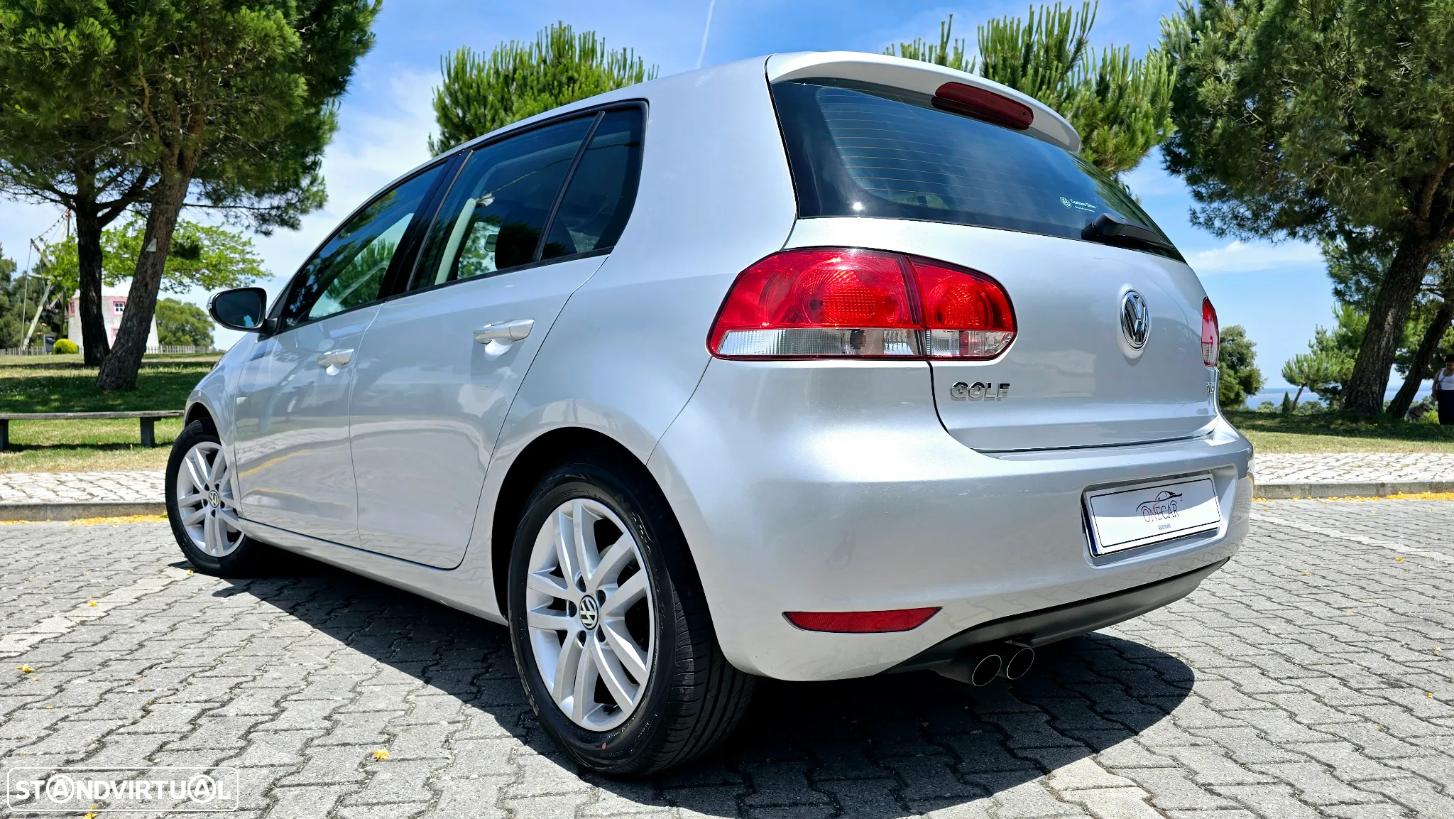 VW Golf 2.0 TDi Trendline - 9