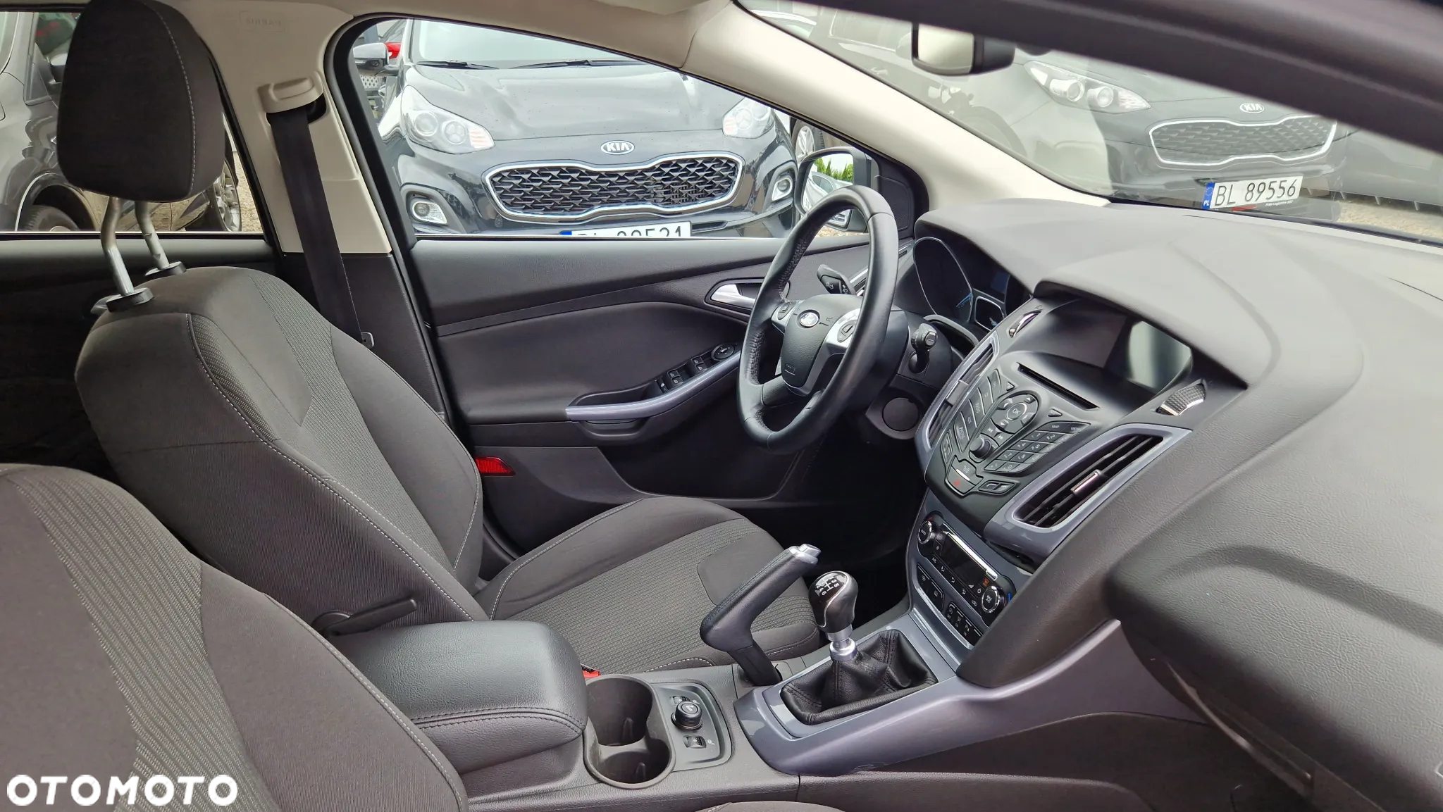 Ford Focus 1.0 EcoBoost Start-Stopp-System TITANIUM - 23