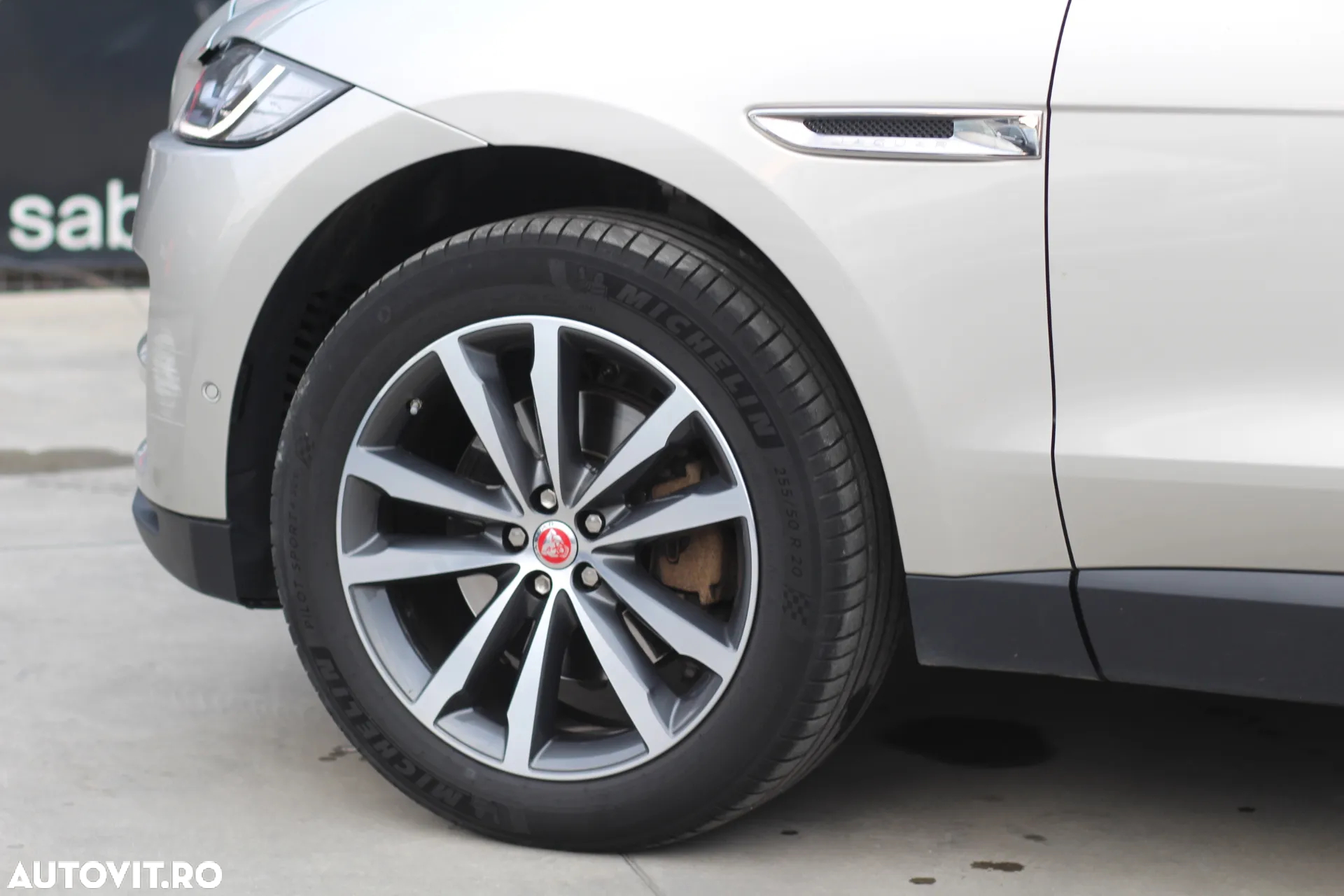 Jaguar F-Pace 3.0 AWD First Edition - 23