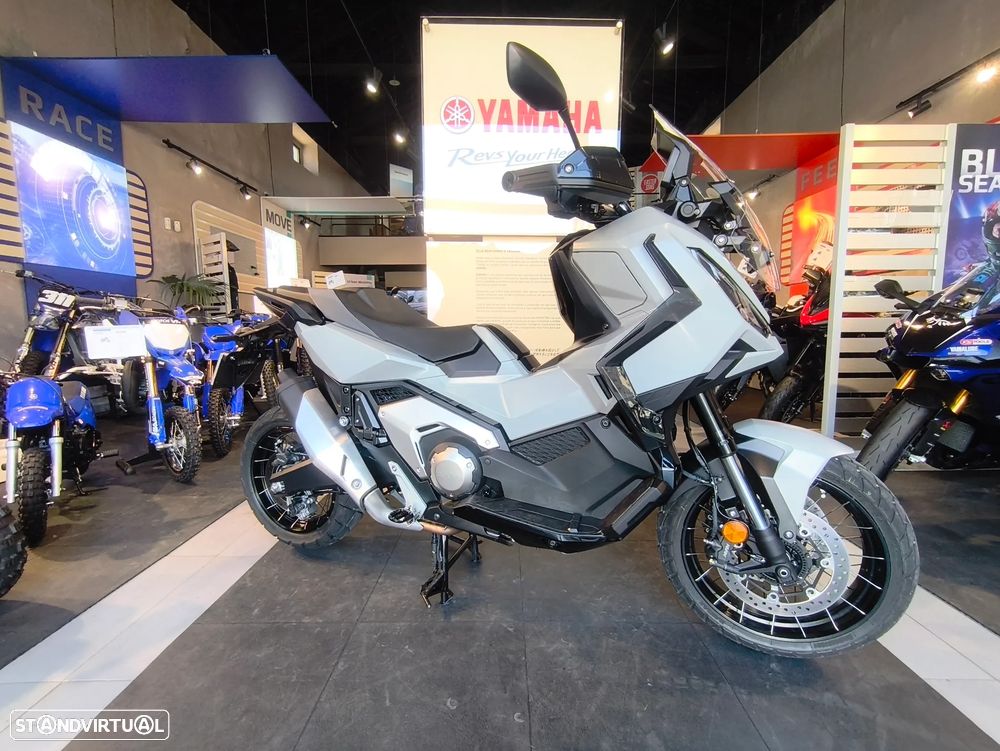 Honda X-ADV 750 - 1
