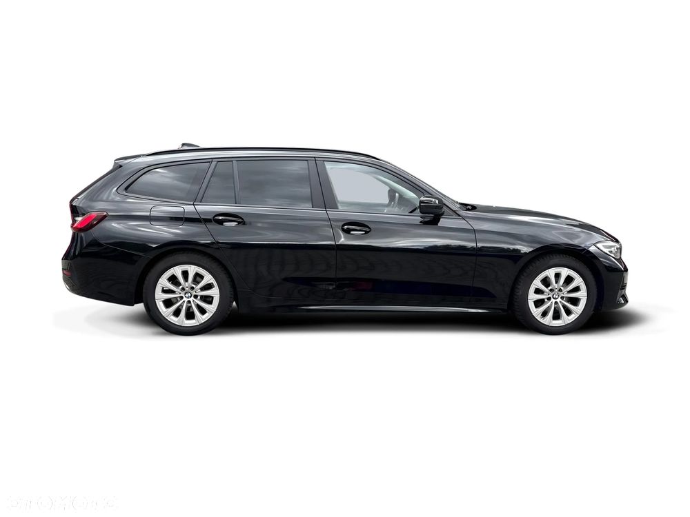 BMW Seria 3 320i - 8