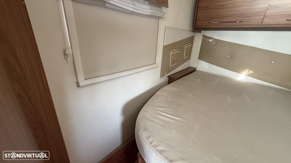 Itineo Famili MC650 cama central à esquerda e basculante - 24