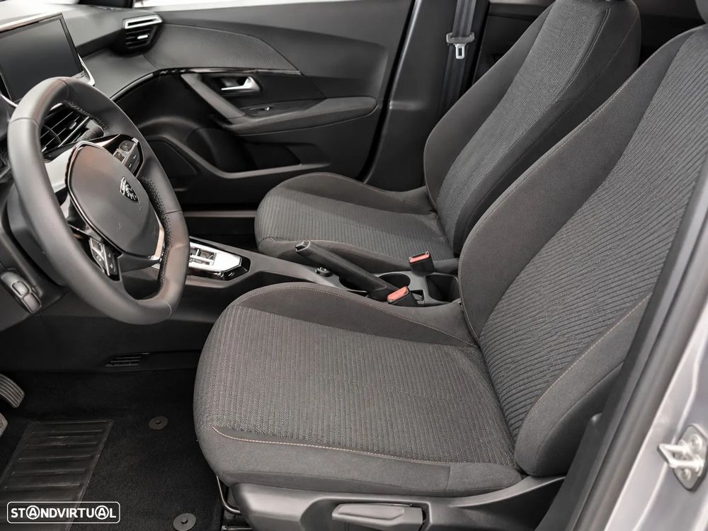 Peugeot 2008 Hybrid 136 e-DSC Style - 7