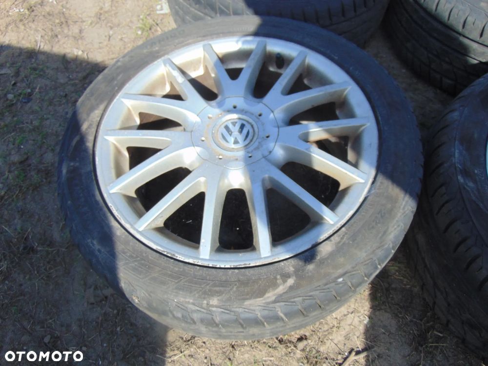 Felgi + opony Golf 5 GTI R17 - 16