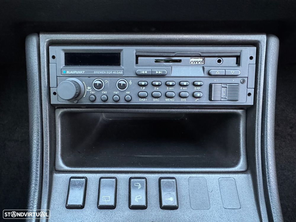 Porsche 944 Turbo S - 18