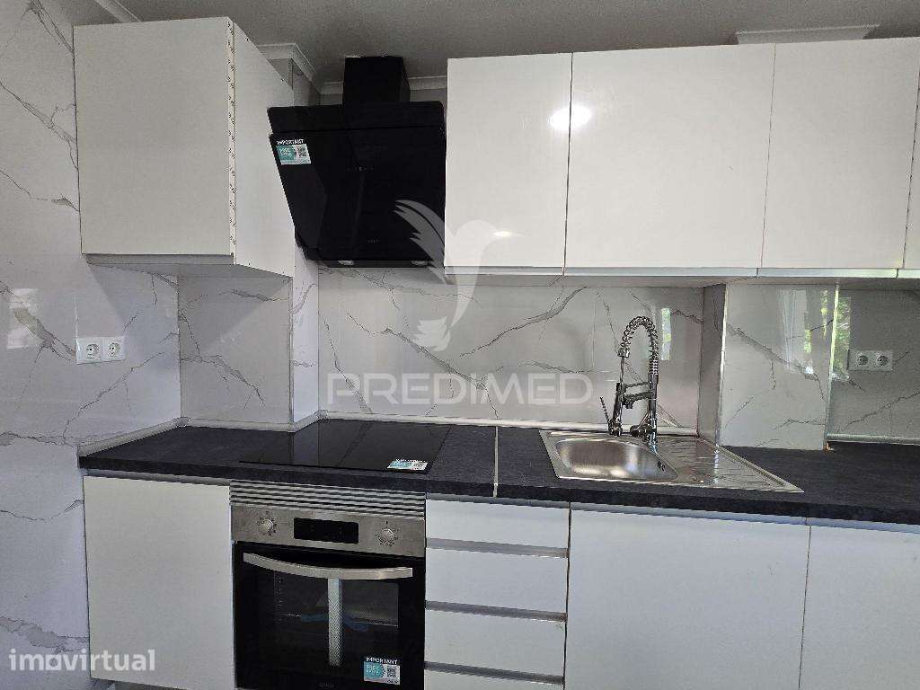 Apartamento T3 Temodelado, no Laranjeiro - Almada - Grande imagem: 5/20