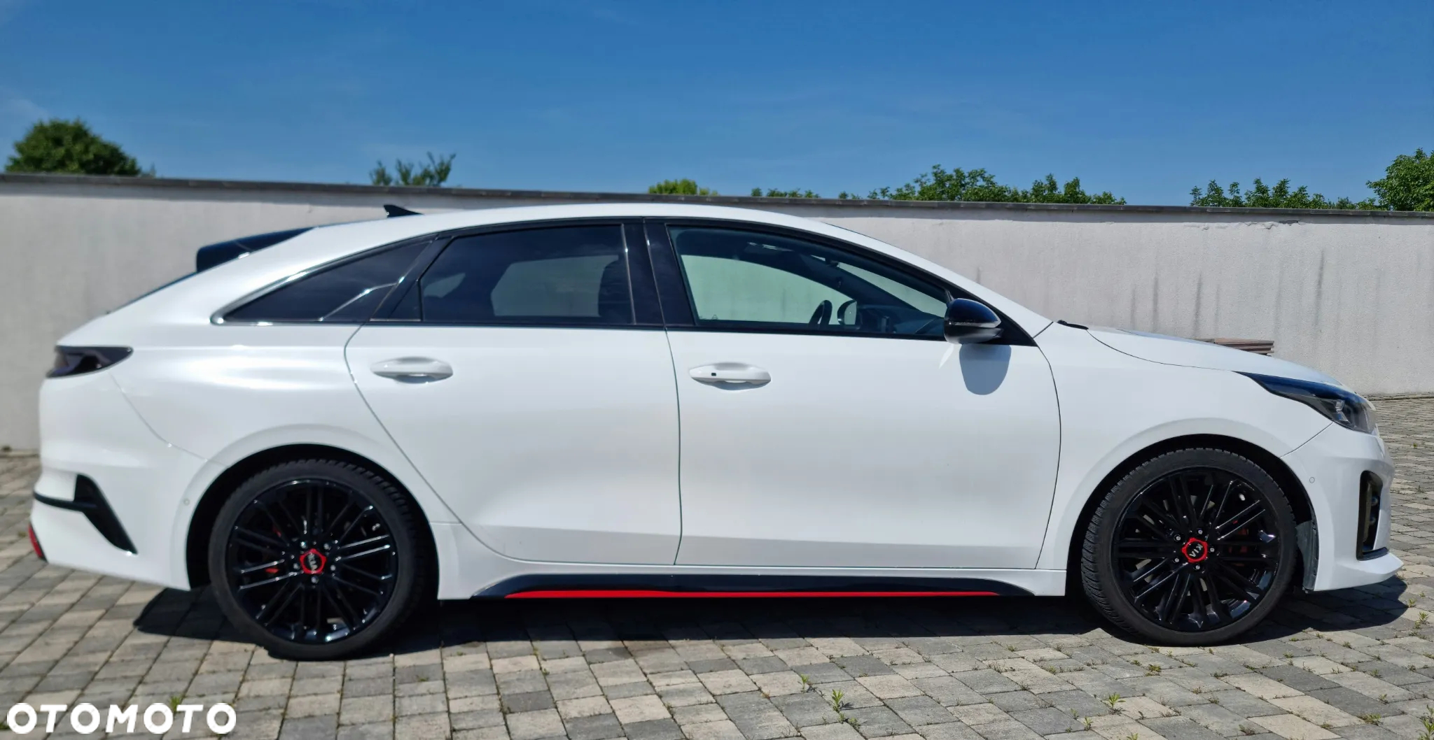 Kia ProCeed 1.6 T-GDI GT DCT - 2