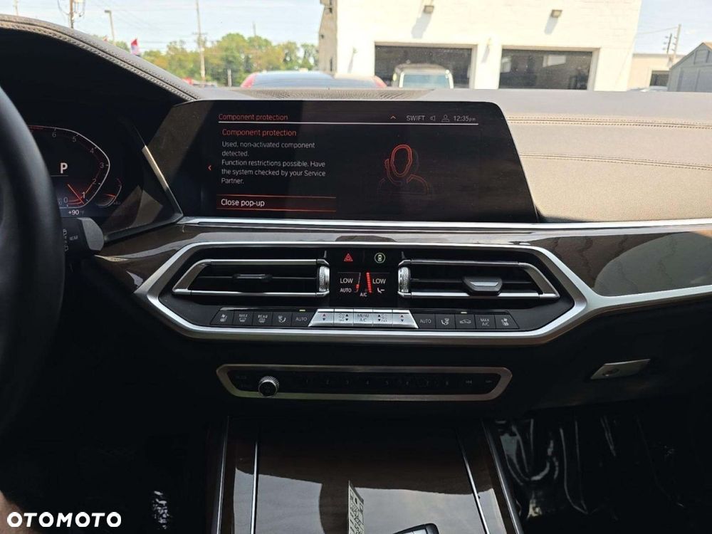 BMW X7 - 10