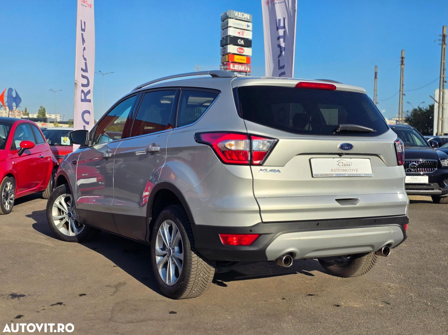 Ford Kuga - 8