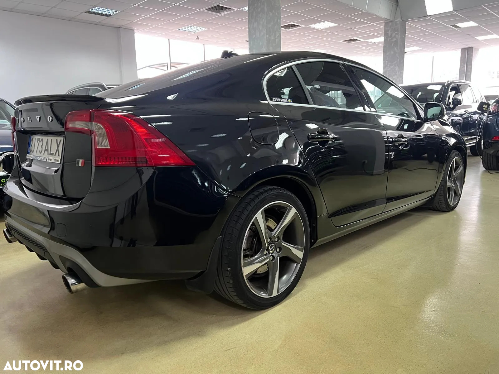 Volvo S60 T5 Momentum - 6