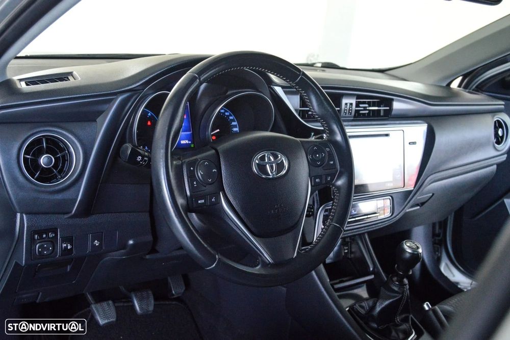 Toyota Auris 1.4 D-4D Comfort - 5