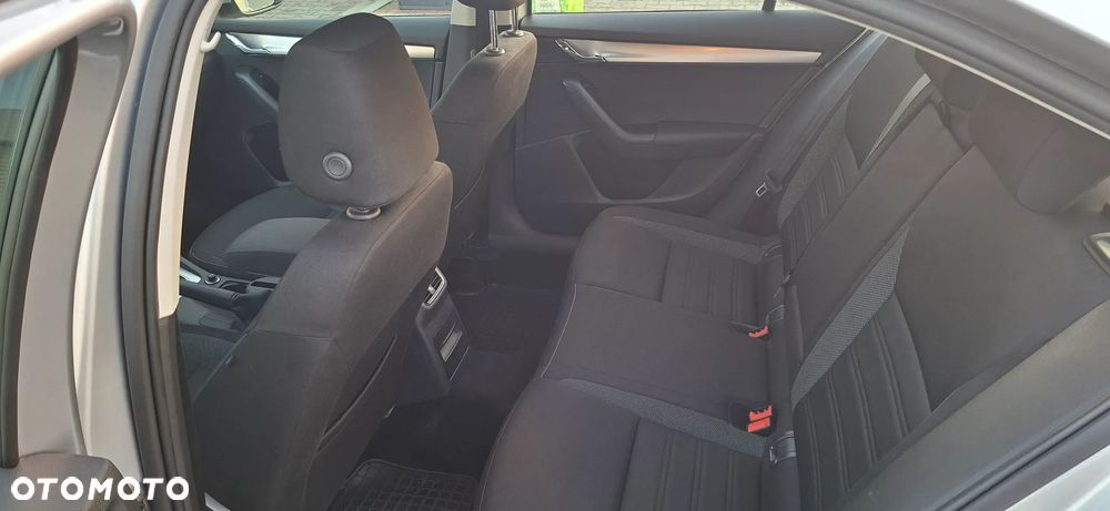 Skoda Octavia 1.6 TDI Ambition - 17