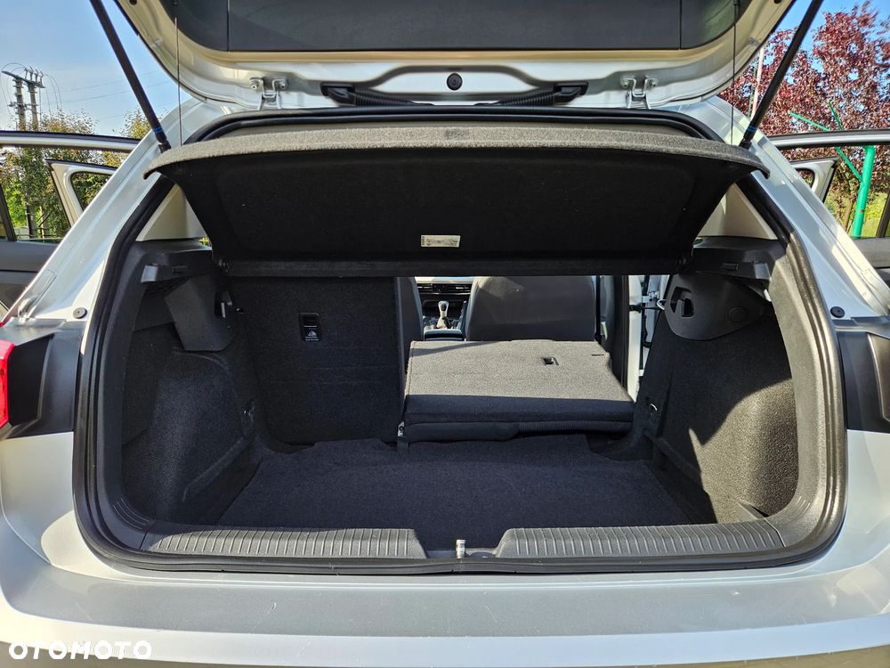 Volkswagen Golf VIII 2.0 TDI - 26
