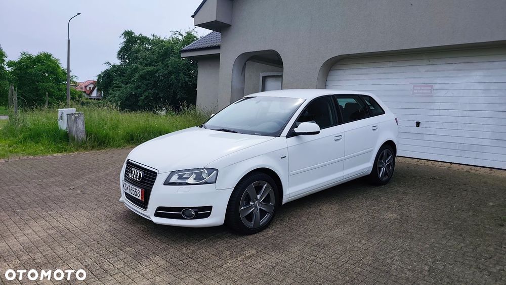 Audi A3 Sportback 2.0 TDI DPF S tronic S line Sportpaket (plus) - 36