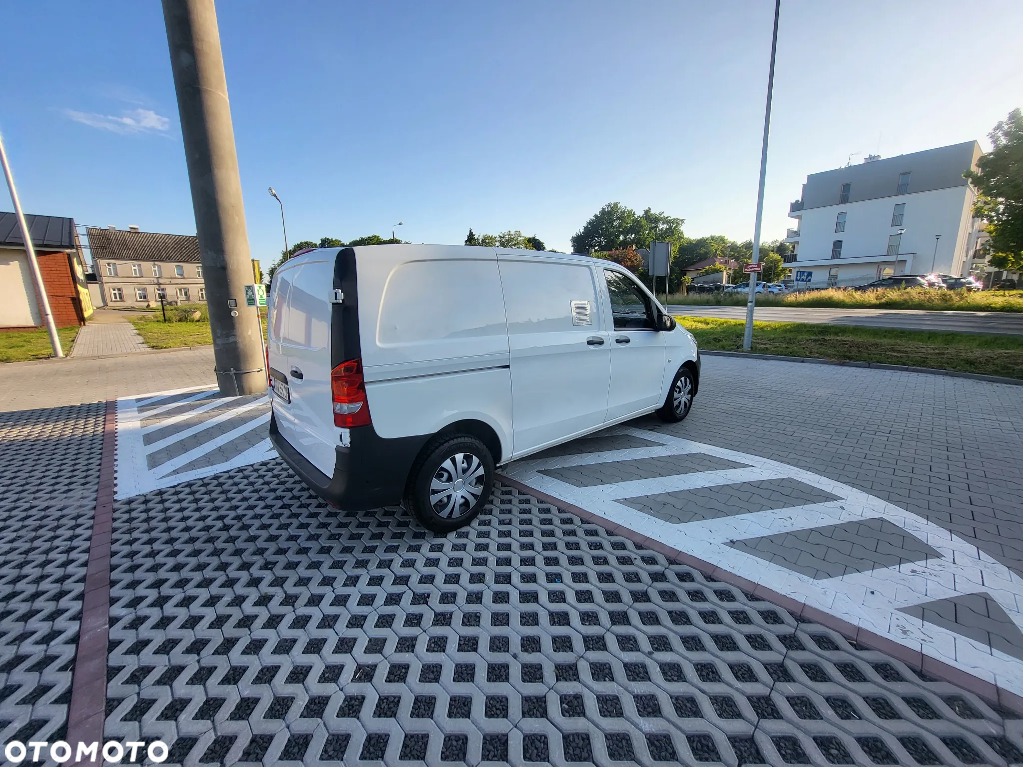 Mercedes-Benz VITO - 8