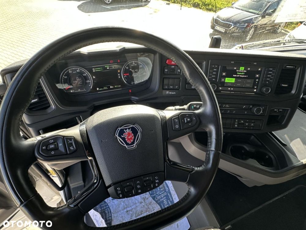 Scania R 450 A4x2NA - 11