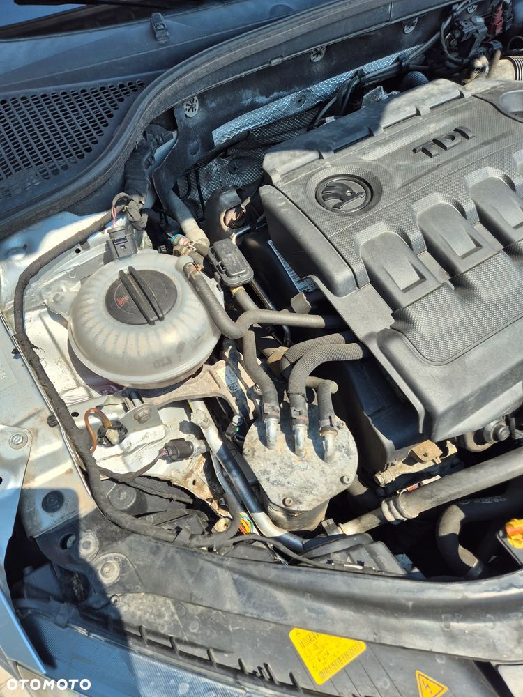 Skoda Octavia 2.0 TDI Style - 10