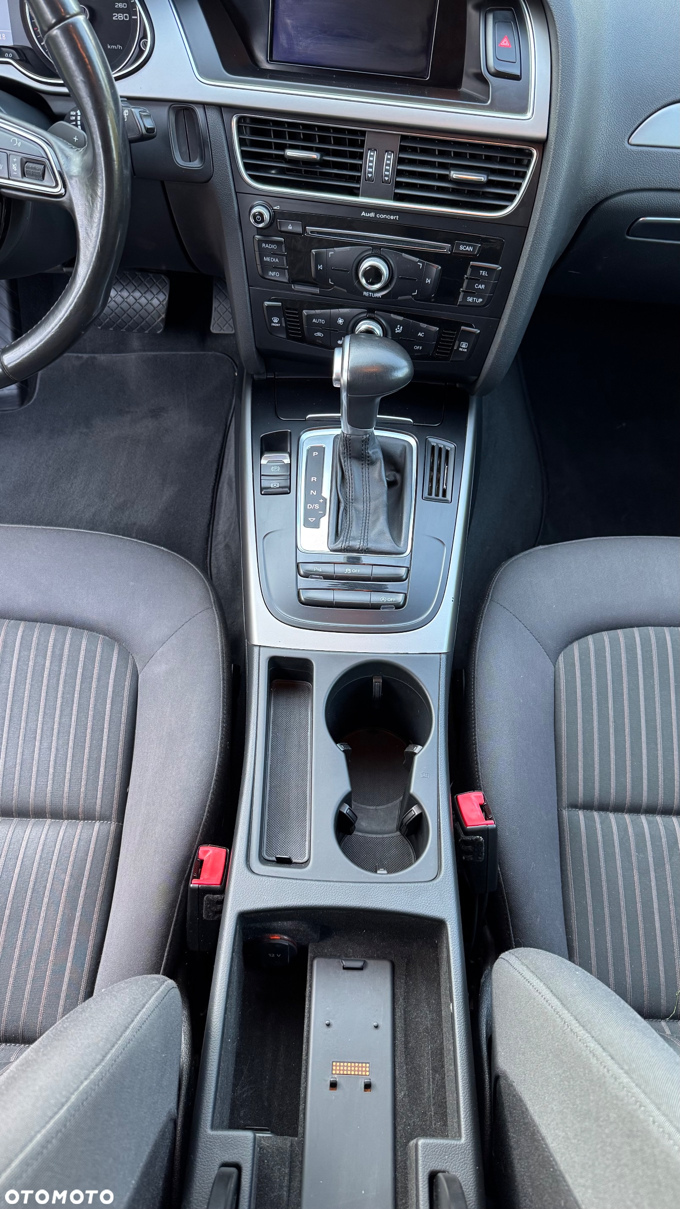 Audi A4 Avant - 11