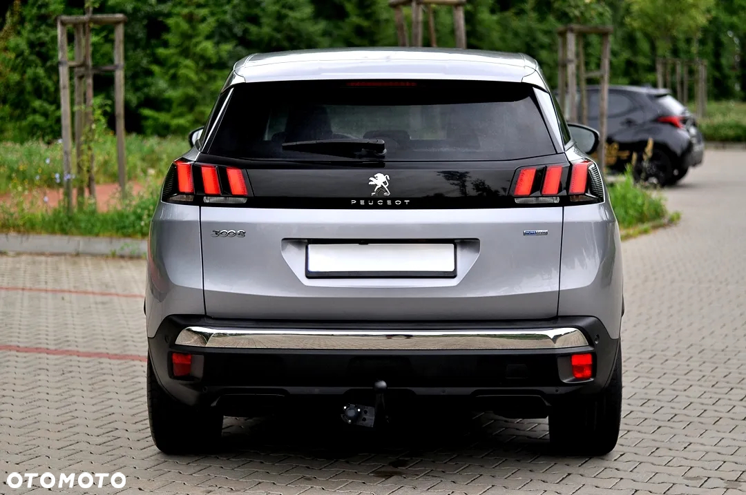Peugeot 3008 1.2 PureTech Allure S&S - 12