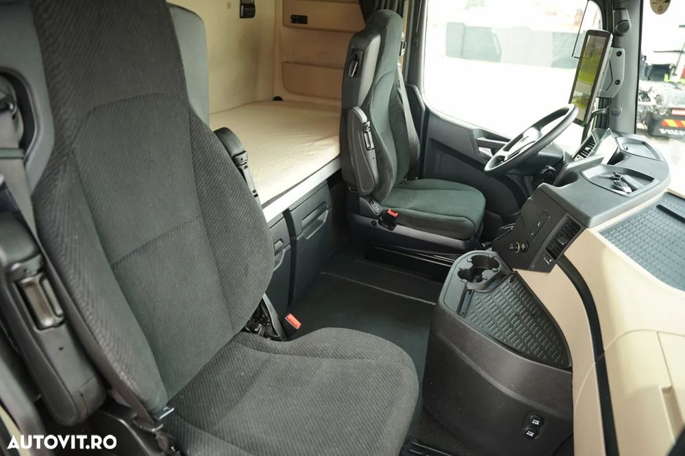 Mercedes-Benz ACTROS 1845 / MEGA / PLATĂ JOSĂ / MP5 / SPAȚIU MARE / 100% ANVELOPE - 37