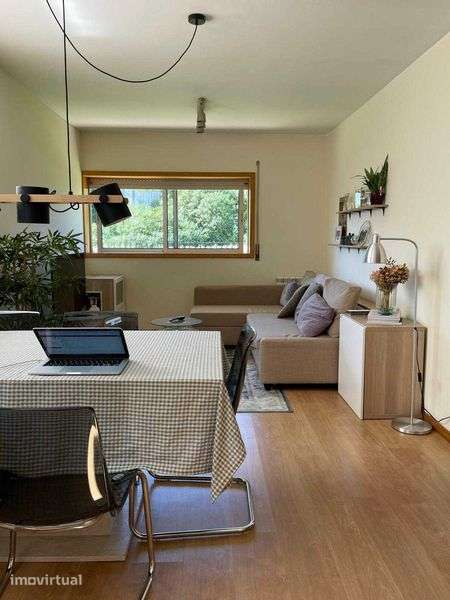 Apartamento T1 com lugar de garagem - Grande imagem: 2/7
