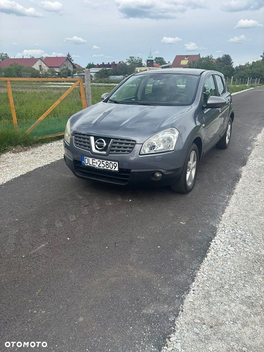 Nissan Qashqai 2.0 dCi 4x4 Tekna Premium - 2