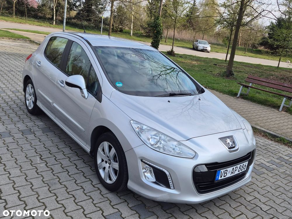 Peugeot 308 120 VTi Style - 2