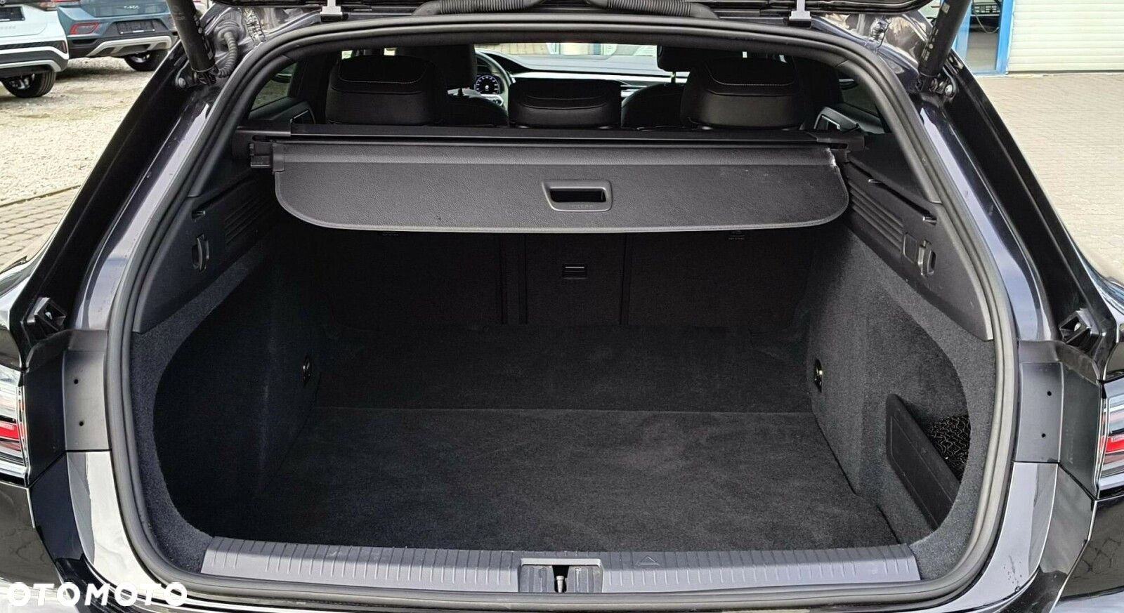 Volkswagen Arteon 2.0 TSI R-Line DSG - 27
