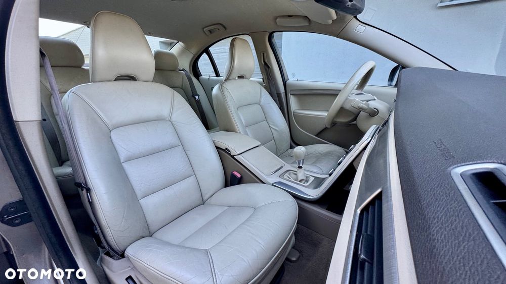 Volvo S80 2.0D Momentum - 21