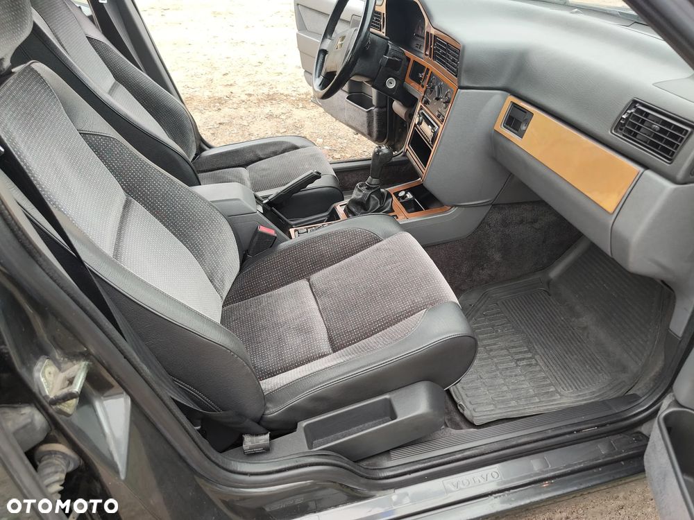 Volvo 850 2.5-20 GLT - 30